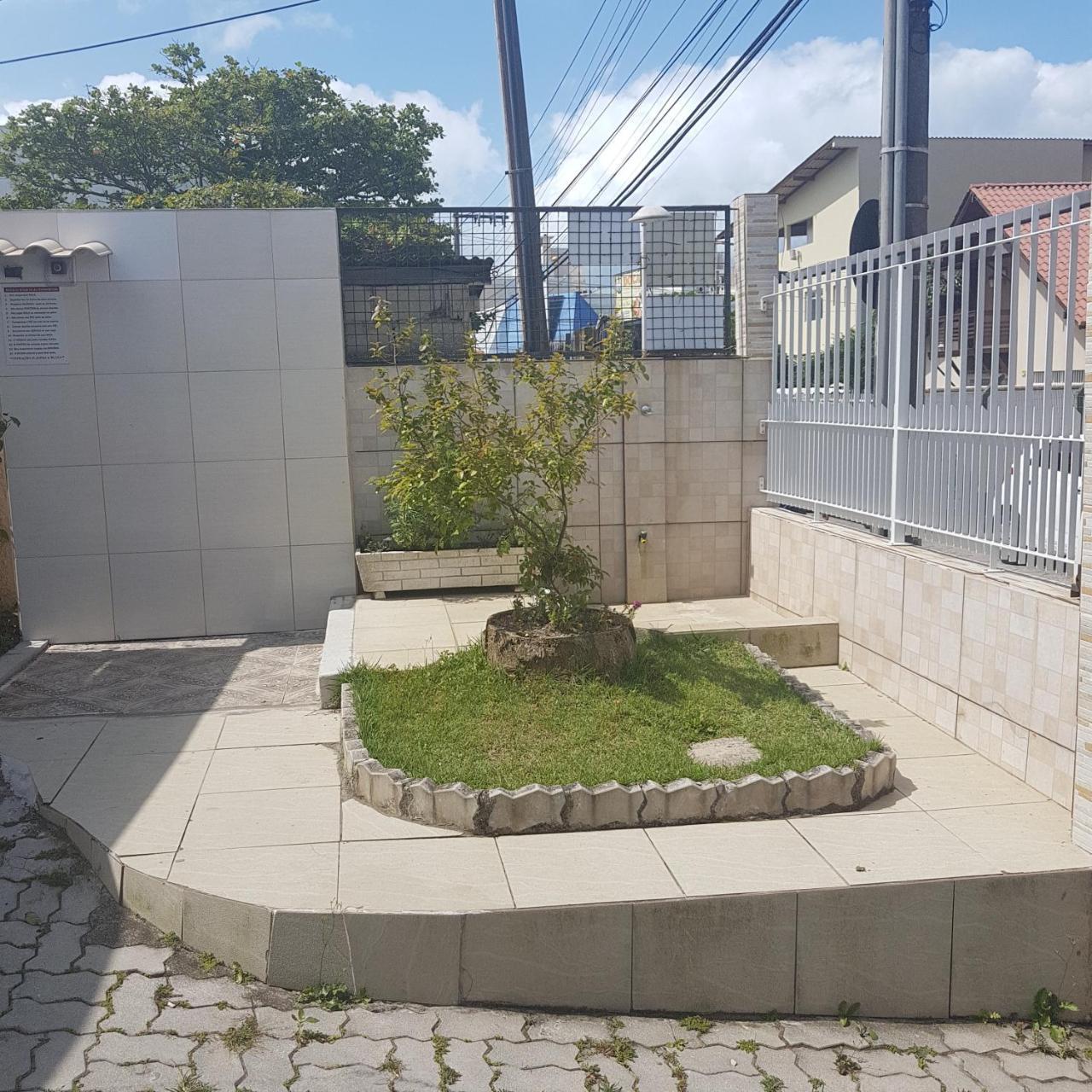 Solar Norte No Centro Dos Ingleses A 100 Metros Da Praia Florianopolis Exterior photo